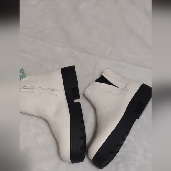 Zodiac Shoes - Zodiac boots for women size 9